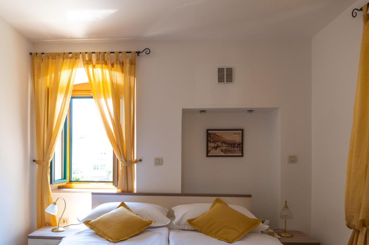 Apartments Linda Makarska Buitenkant foto