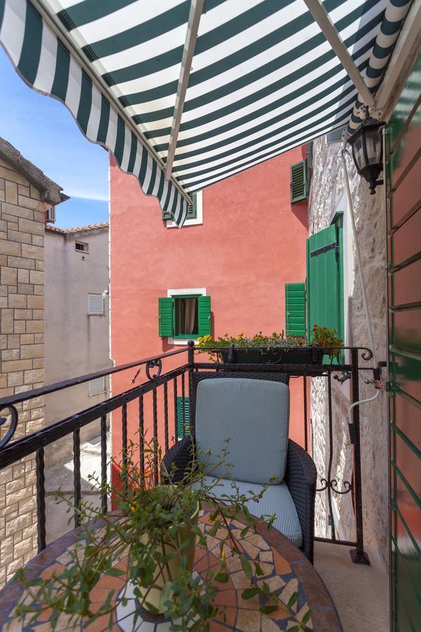 Apartments Linda Makarska Buitenkant foto